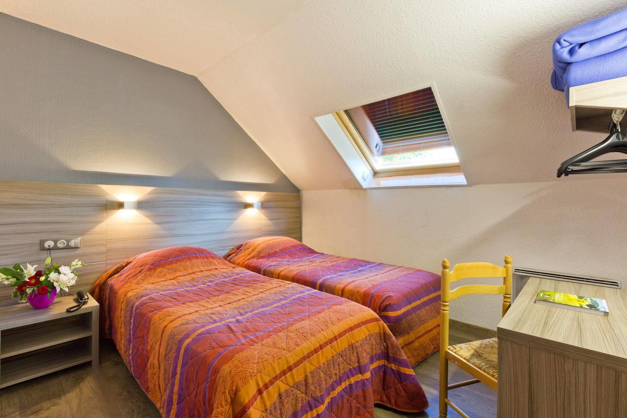 Logis Albhotel Grill Alby-sur-Cheran Exterior photo